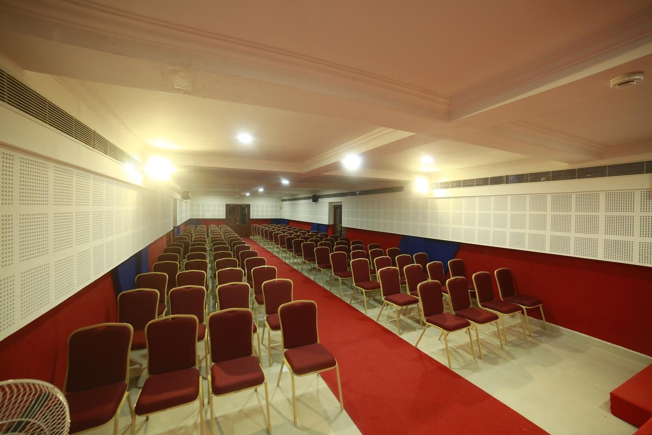 Hotel Horizon International Tullipurmbu Esterno foto
